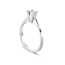 0.23 Carat Diamond Solitaire Ring - 2