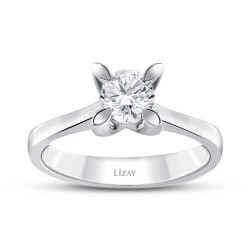 0.30 Carat Diamond Solitaire Ring - 1