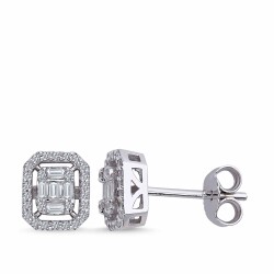 0.31 Carat Diamond Baguette Earrings - 1