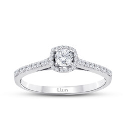 0.37 Carat Diamond Solitaire Ring - 1