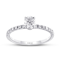 0.55 Carat Diamond Solitaire Ring - 1