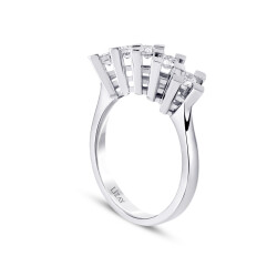 0.70 Carat Diamond Five Stone Ring - 2