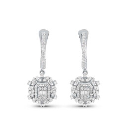 0.73 Carat Diamond Baguette Earrings - 2