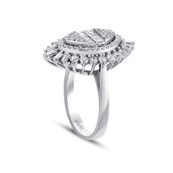 1.32 Carat Diamond Baguette Ring - 2