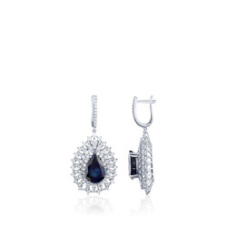 9.49 Carat Diamond Sapphire Earrings - 1